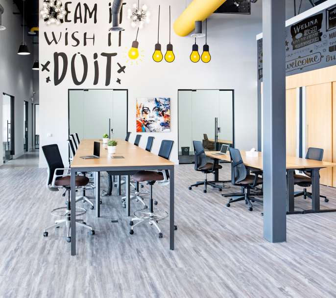 Digital nomads & traveling professionals